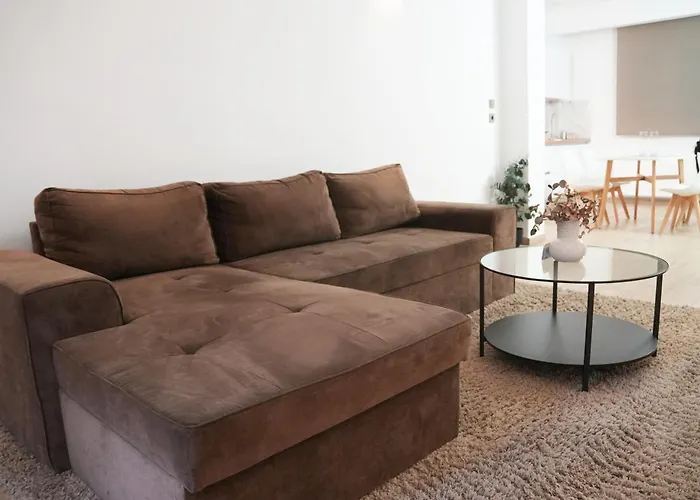 Riverside דירה פלורינה